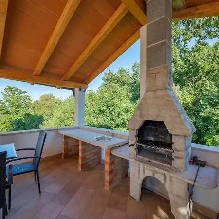 Lejlighed In Near Beaches & Heated Pool *